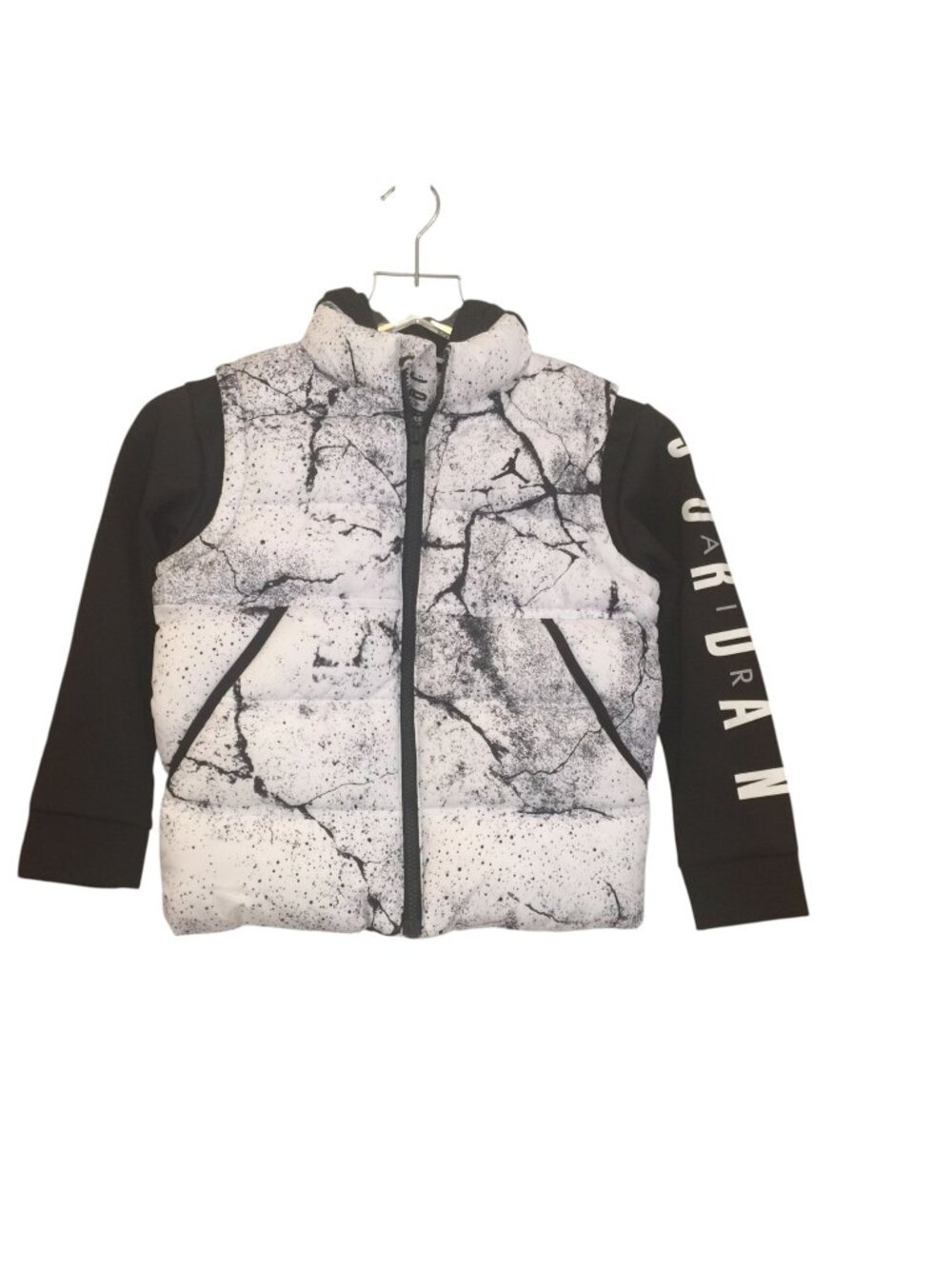 JUMPMAN Boys Medium 5-6 Cement Gray Hoodie Puffer Vest Black White Air Jordan